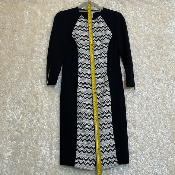 Cache Dress - Picture 6 of 9